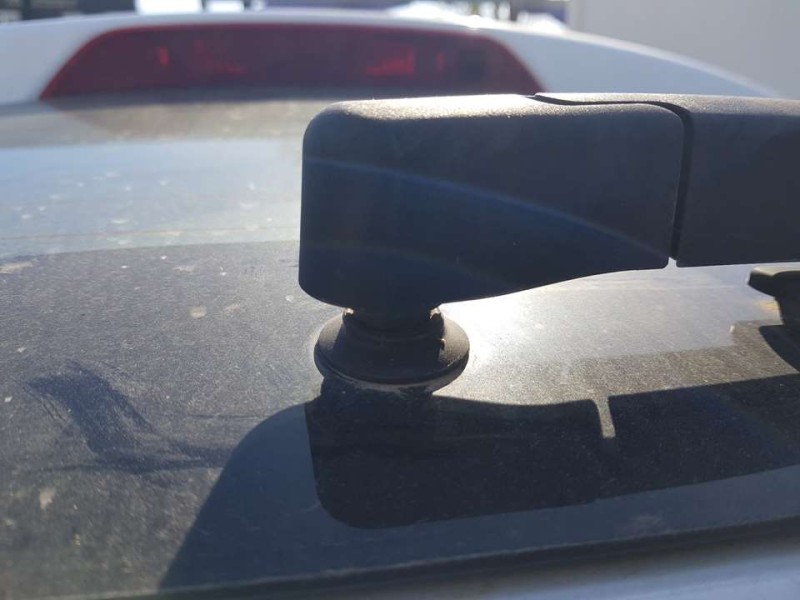 Recambio de motor limpia trasero para ford ka+ ultimate referencia OEM IAM E4B517404BA  