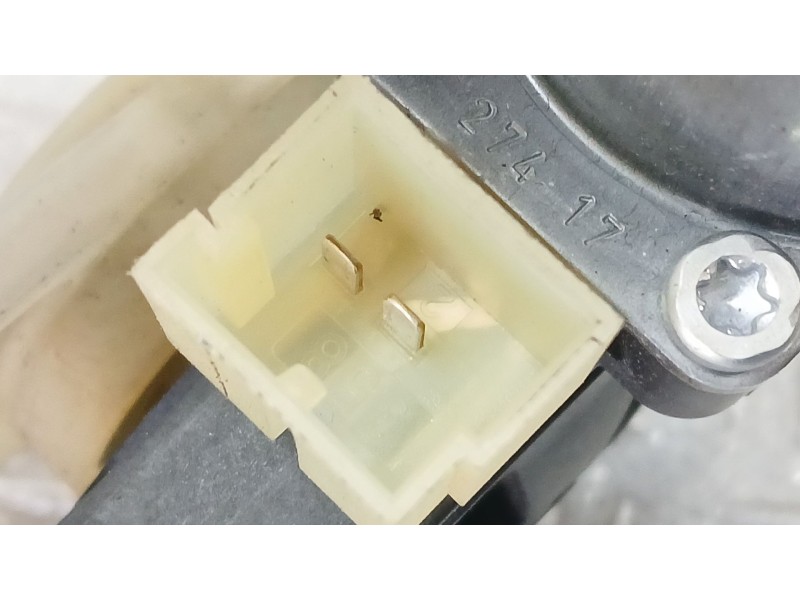 Recambio de elevalunas delantero derecho para audi a3 sportback (8va, 8vf) 1.6 tdi referencia OEM IAM 8V4837462 ELECTRICO 2 PINS