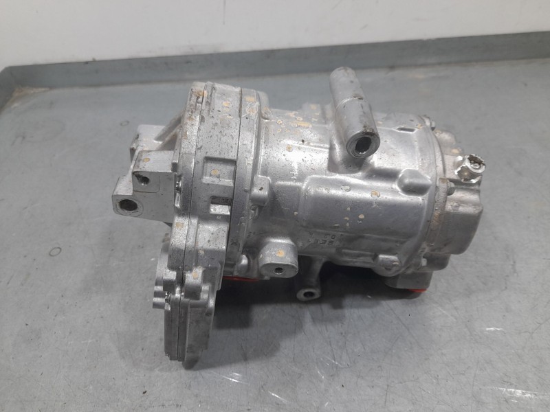 Recambio de compresor aire acondicionado para renault kangoo iii furgoneta/monovolumen e-tech electric referencia OEM IAM 926000