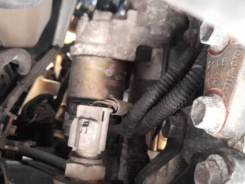 Recambio de motor arranque para toyota avensis (_t25_) 2.2 d-4d (adt251_) referencia OEM IAM 281000R030  