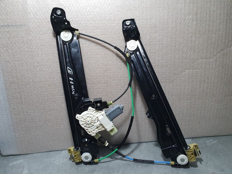 Recambio de elevalunas delantero derecho para bmw serie 5 lim. (f10) 523i referencia OEM IAM 51337182132  ELECTRICO 6 PINES