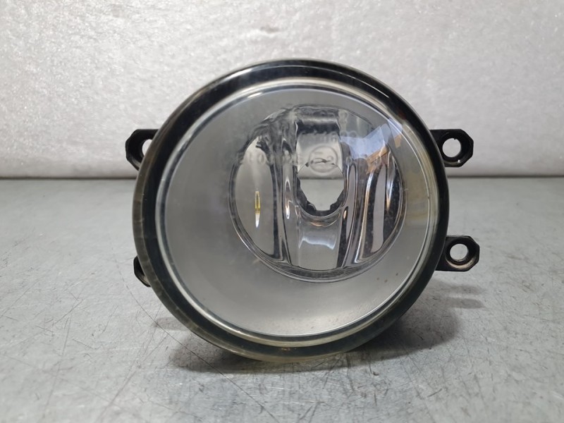 Recambio de faro antiniebla izquierdo para toyota auris sport referencia OEM IAM 812200D041 89206391 VALEO