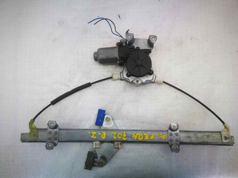 Recambio de elevalunas delantero izquierdo para nissan almera (n16/e) acenta referencia OEM IAM 400601T5 400601T5 DOS PINS