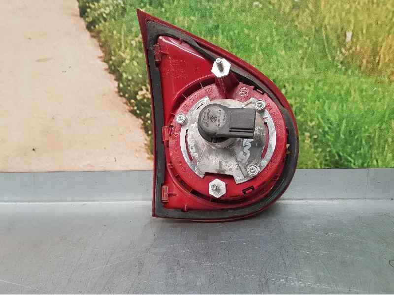 Recambio de piloto trasero derecho para volkswagen golf v berlina (1k1) highline referencia OEM IAM  ROZADO VER FOTOS INTERIOR