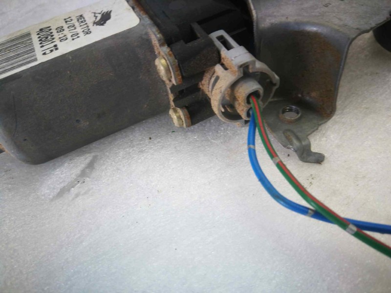 Recambio de elevalunas delantero izquierdo para nissan almera (n16/e) acenta referencia OEM IAM 400601T5 400601T5 DOS PINS