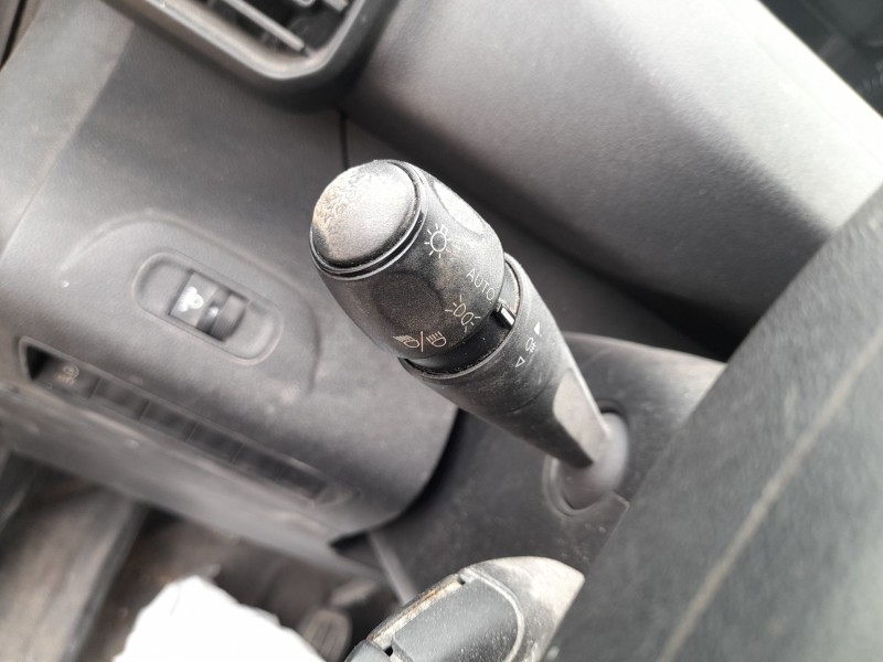 Recambio de mando luces y limpia para peugeot partner furgoneta/monovolumen (k9) 1.5 bluehdi 100 referencia OEM IAM 98312609ZD  