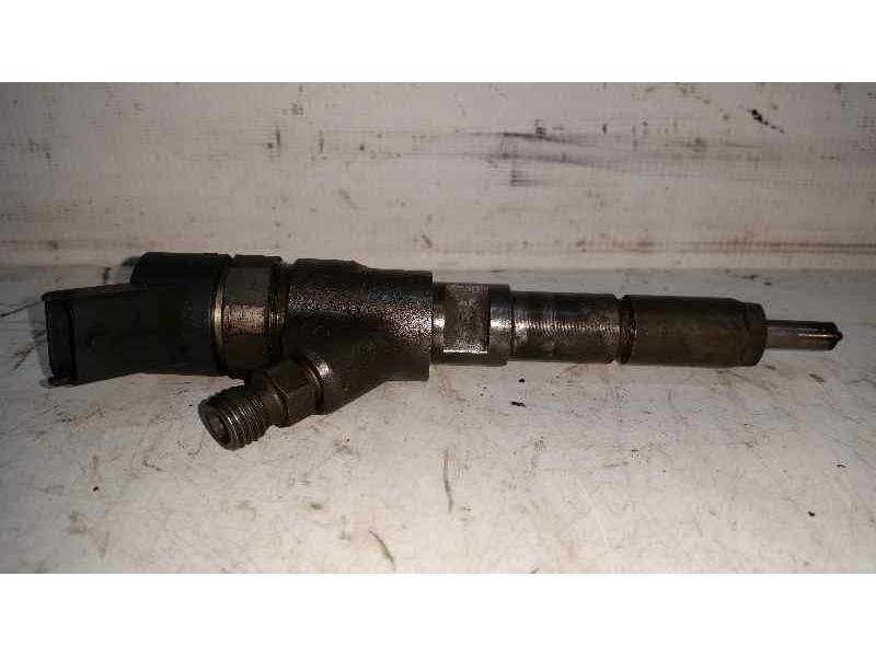 Recambio de inyector para citroën c5 berlina 2.0 hdi cat (rhz / dw10ated) referencia OEM IAM 0445110076  BOSCH