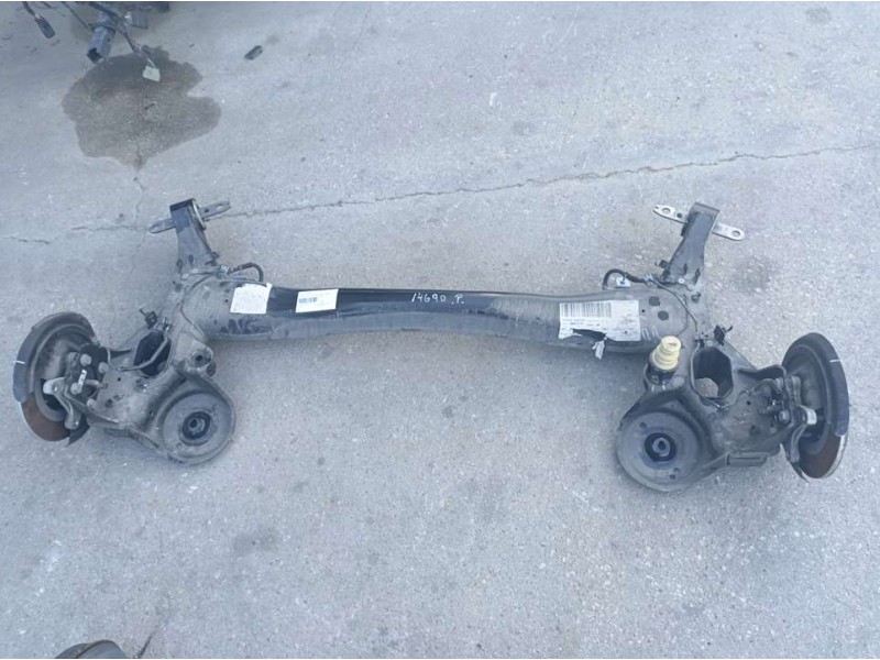 Recambio de puente trasero para peugeot 308 active pack bluehdi 130 s&s referencia OEM IAM 9831044680  DISCO