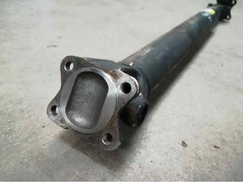 Recambio de transmision central para ssangyong korando 2.9 tdi referencia OEM IAM 3320006701  TRASERA