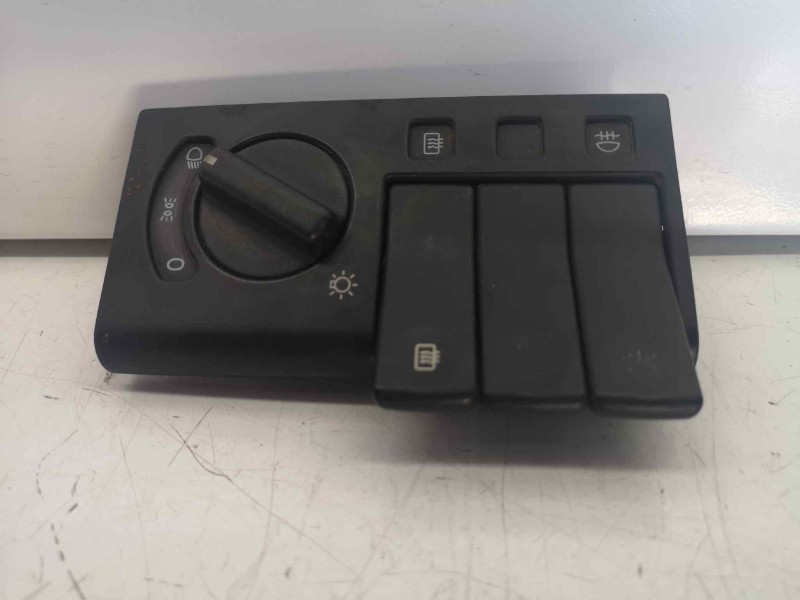 Recambio de mando luces para volvo serie 460 turbodiesel referencia OEM IAM   