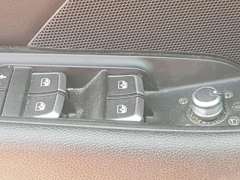 Recambio de mando elevalunas delantero izquierdo para audi a3 sportback (8va, 8vf) 1.6 tdi referencia OEM IAM 8V0959851G C/ MAND