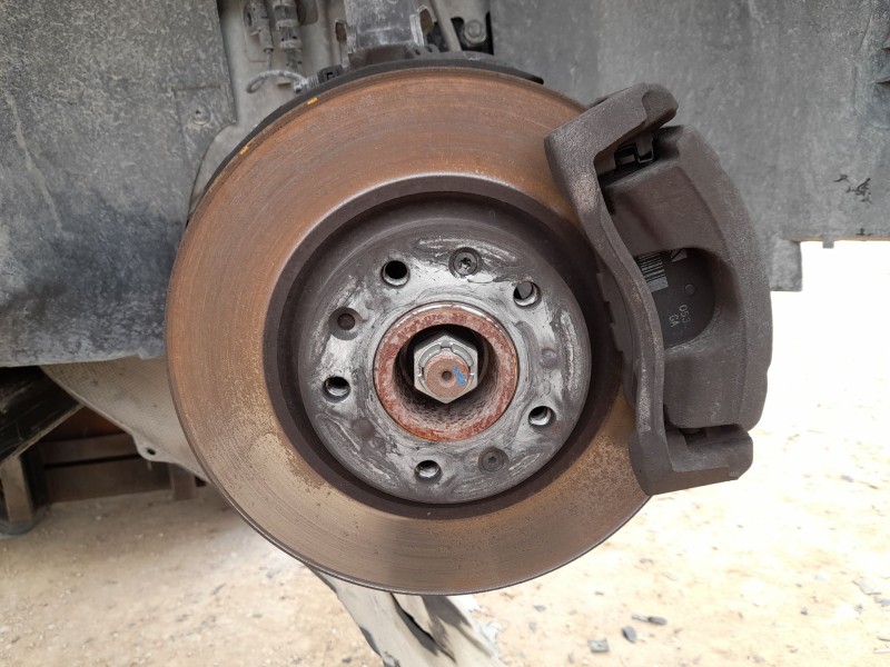 Recambio de mangueta delantera derecha para peugeot partner furgoneta/monovolumen (k9) 1.5 bluehdi 100 referencia OEM IAM 164785