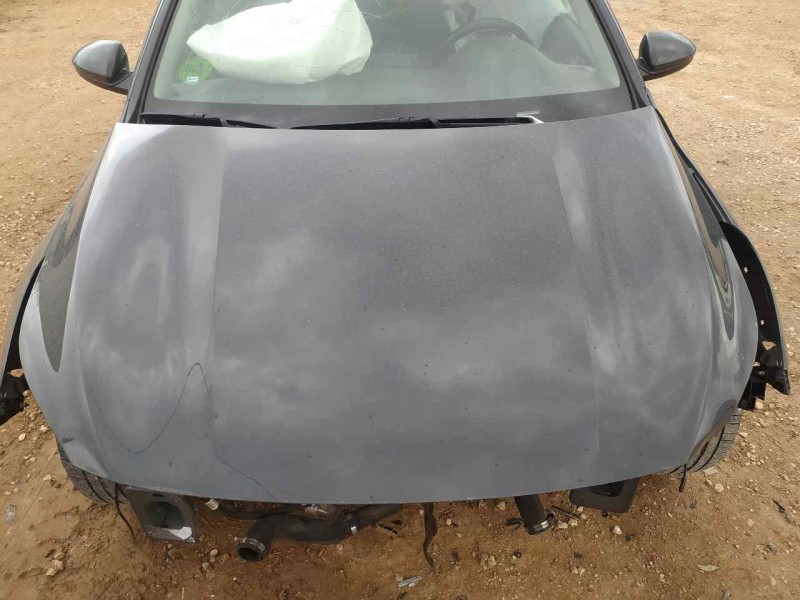 Recambio de capot para kia xceed drive referencia OEM IAM 66400J7800  TOCADO