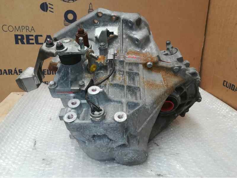 Recambio de caja cambios para toyota yaris (ksp9/scp9/nlp9) básico referencia OEM IAM 3030052420  5VELOCIDADES