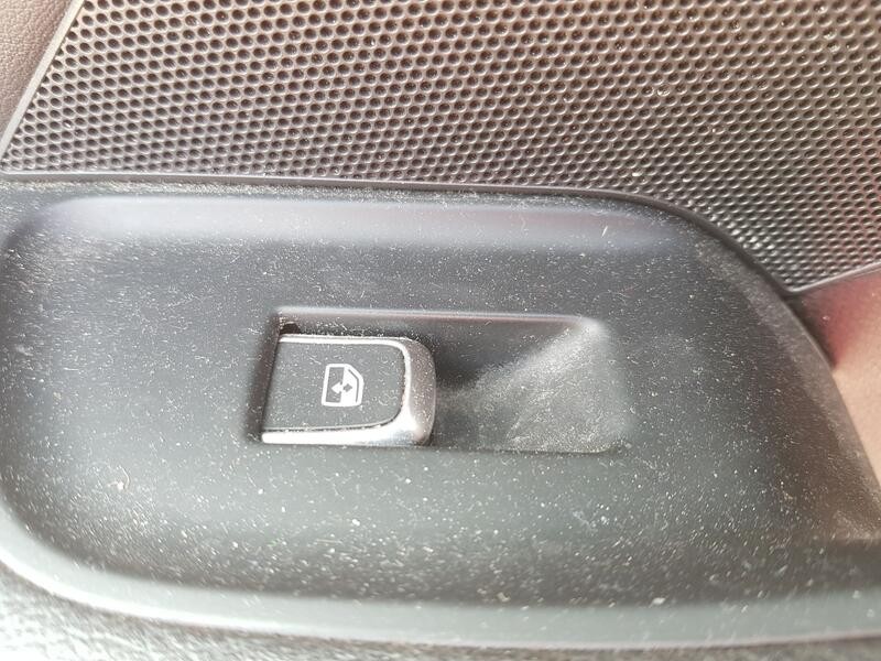 Recambio de mando elevalunas trasero izquierdo para audi a3 sportback (8va, 8vf) 1.6 tdi referencia OEM IAM 8V0959855C  