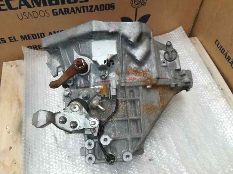 Recambio de caja cambios para toyota yaris (ksp9/scp9/nlp9) básico referencia OEM IAM 3030052420  5VELOCIDADES