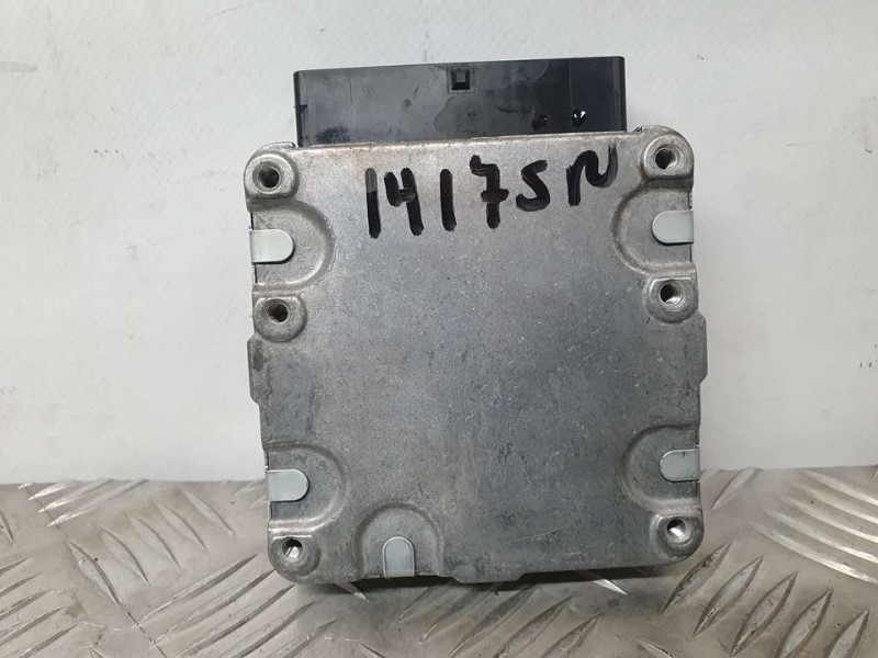 Recambio de modulo electronico para toyota yaris hsd active referencia OEM IAM 896500D334 2107002841 JTEKT