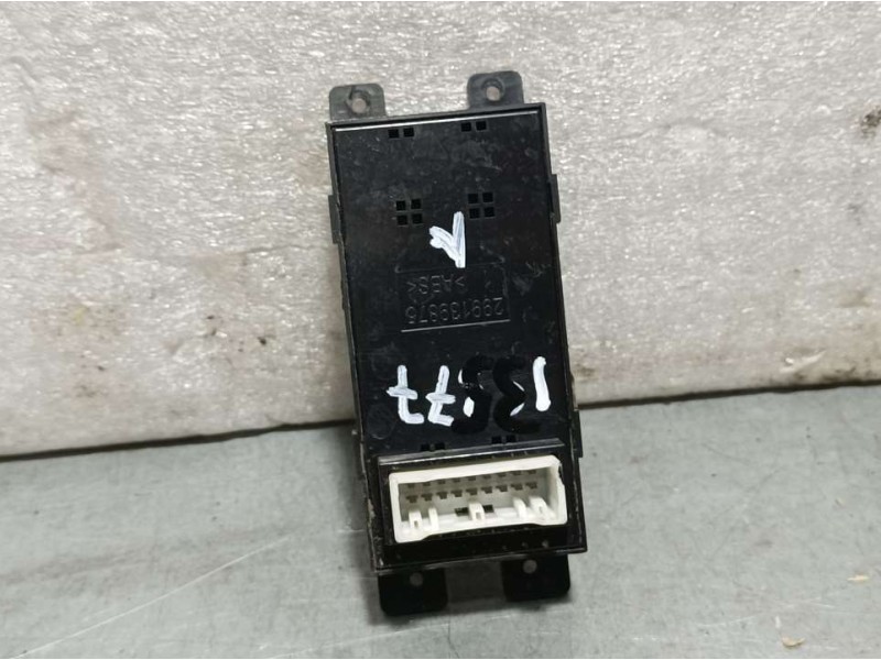 Recambio de mando elevalunas delantero izquierdo para hyundai i20 active trend referencia OEM IAM 93570C80104X  