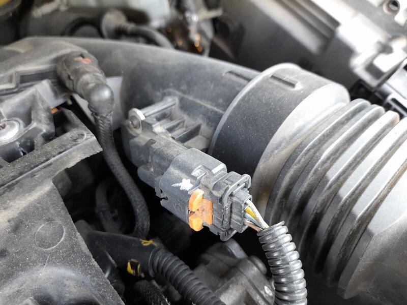 Recambio de caudalimetro para citroën c4 picasso ii 1.6 bluehdi 120 referencia OEM IAM 9677093080  