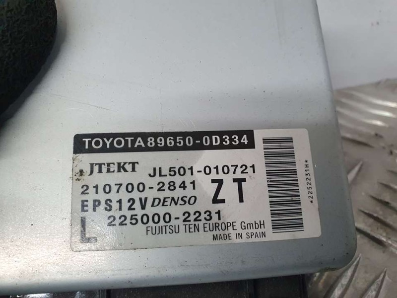 Recambio de modulo electronico para toyota yaris hsd active referencia OEM IAM 896500D334 2107002841 JTEKT