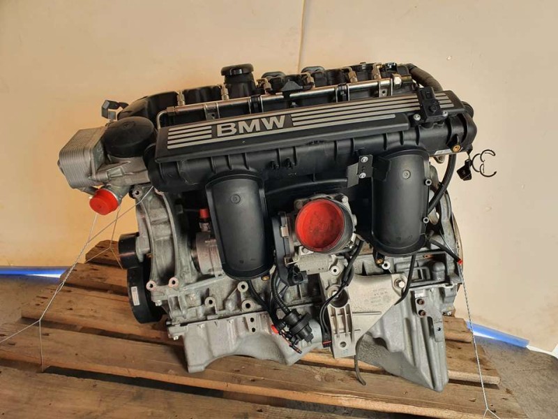 Recambio de motor completo para bmw serie 5 lim. (f10) 523i referencia OEM IAM N53B30A  