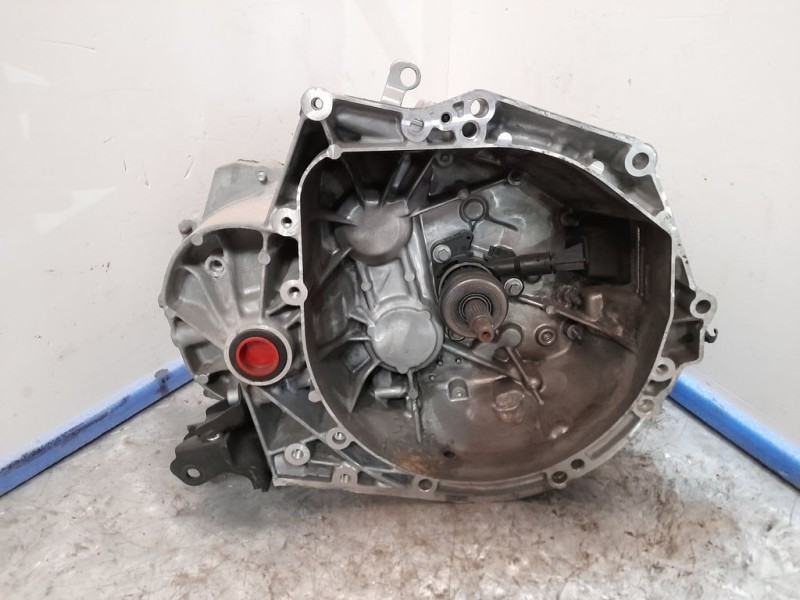Recambio de caja cambios para peugeot 2008 (--.2013) allure referencia OEM IAM 20EA59 2895704 6 VELOCIDADES