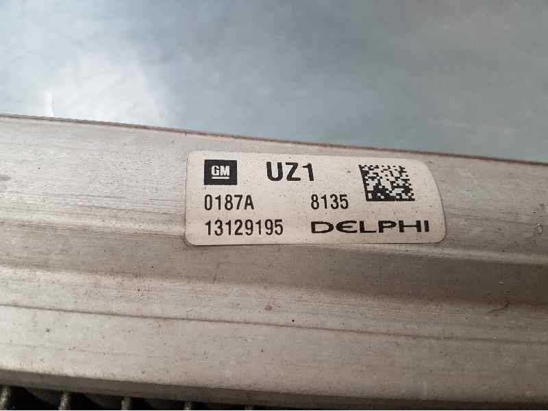 Recambio de condensador / radiador aire acondicionado para opel zafira b cosmo referencia OEM IAM 13129195  DELPHI