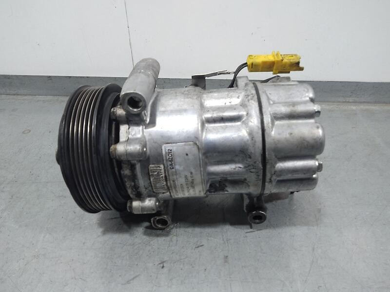 Recambio de compresor aire acondicionado para peugeot partner kasten l1 referencia OEM IAM 82d0156120ca  