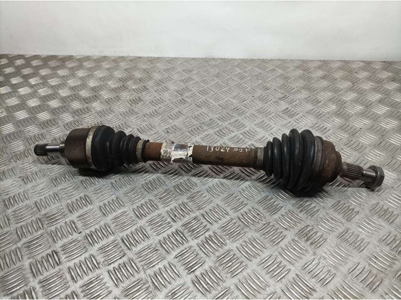 Recambio de transmision delantera izquierda para peugeot 207 sport referencia OEM IAM 9656135280  