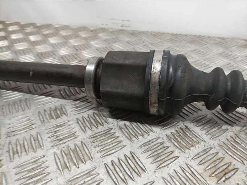 Recambio de transmision delantera derecha para renault scenic ii luxe privilege referencia OEM IAM 8200198015  