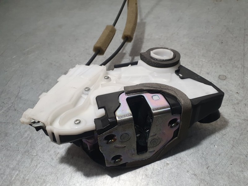 Recambio de cerradura puerta delantera derecha para honda cr-v comfort 4x2 referencia OEM IAM L8812210F3  6 PINES