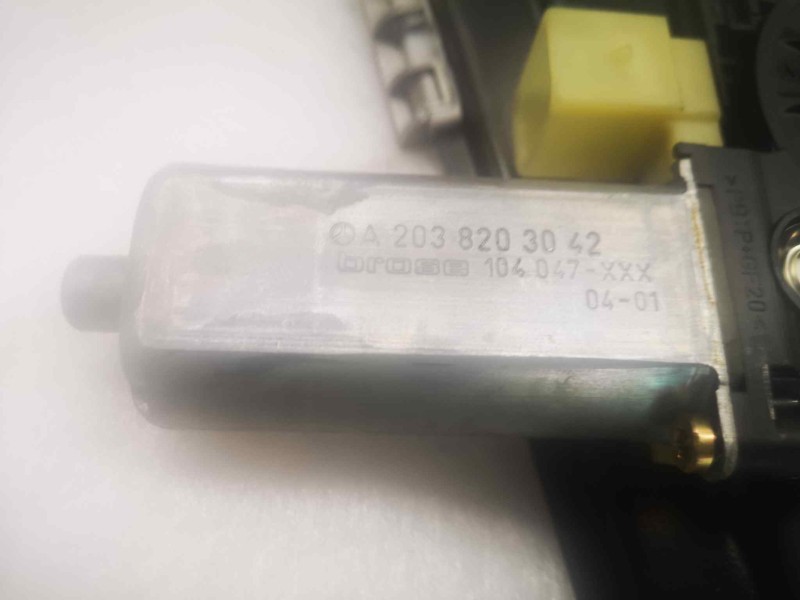 Recambio de elevalunas trasero derecho para mercedes-benz clase c (w203) berlina 200 compressor (203.045) referencia OEM IAM 203