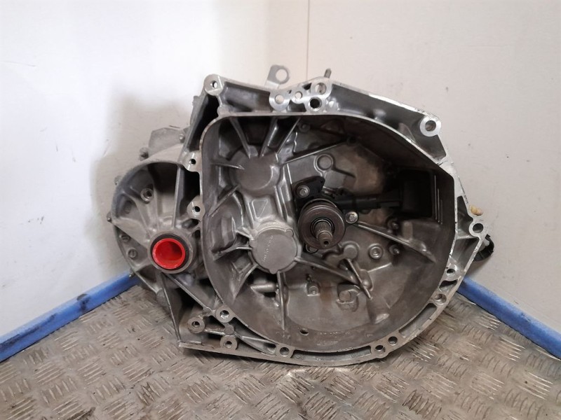 Recambio de caja cambios para ds 4 desire referencia OEM IAM 20EA63 3358637 6VELOCIDADES