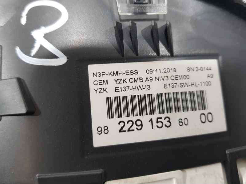 Recambio de cuadro instrumentos para peugeot 208 edition referencia OEM IAM 9822915380  