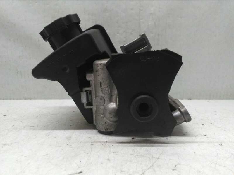 Recambio de bomba direccion para mercedes-benz clase c (w203) berlina 200 compressor (203.045) referencia OEM IAM A0034664101 76