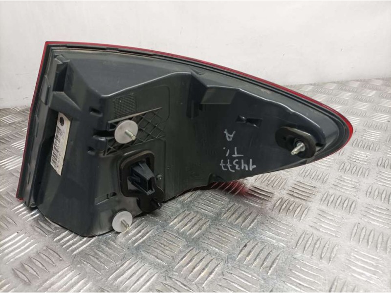Recambio de piloto trasero izquierdo para bmw serie 5 lim. (f10) 523i referencia OEM IAM 17346201  EXTERIOR