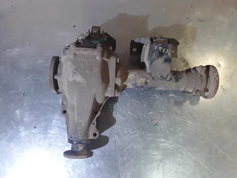 Recambio de diferencial delantero para nissan terrano/terrano.ii (r20) 2.7 turbodiesel referencia OEM IAM   