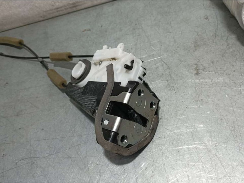 Recambio de cerradura puerta trasera izquierda para honda cr-v comfort 4x2 referencia OEM IAM L8814180F2 140901 ELECTRICA 4 PINS