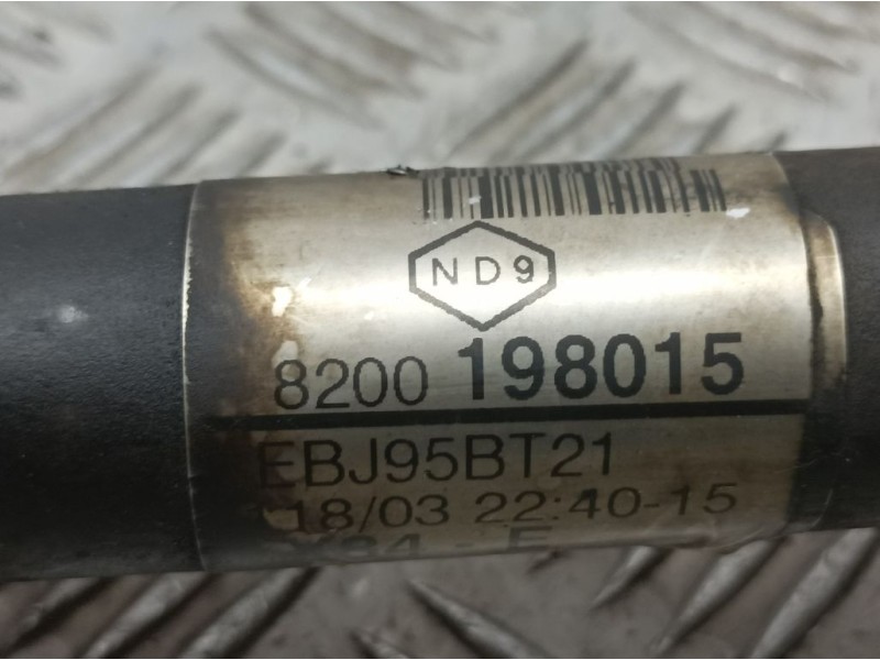 Recambio de transmision delantera derecha para renault scenic ii luxe privilege referencia OEM IAM 8200198015  