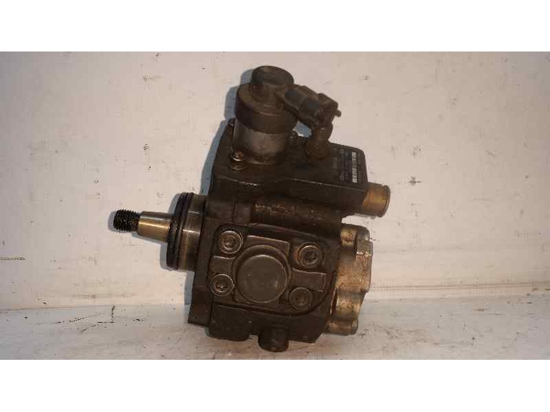 Recambio de bomba alta presion para hyundai i30 (gd) 1.6 crdi cat referencia OEM IAM 0445010206  BOSCH