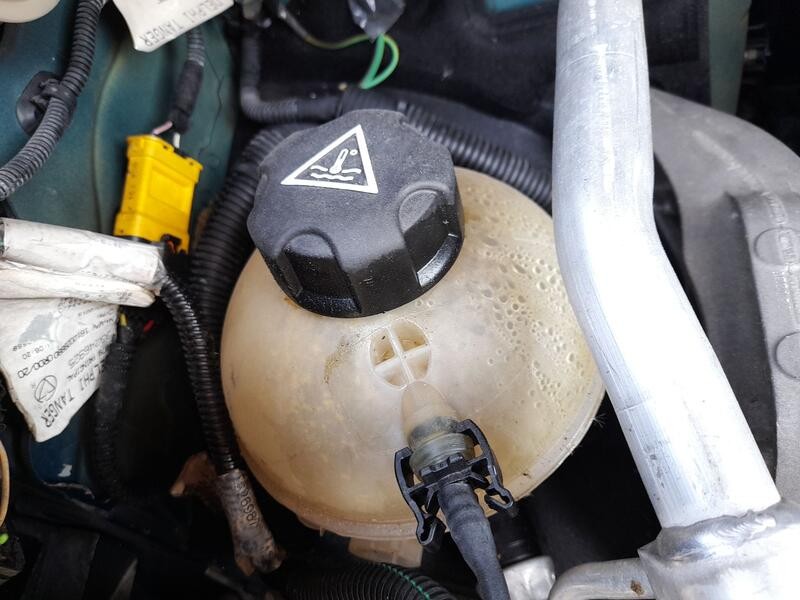 Recambio de deposito expansion para citroën c4 picasso ii 1.6 bluehdi 120 referencia OEM IAM 9678125880  