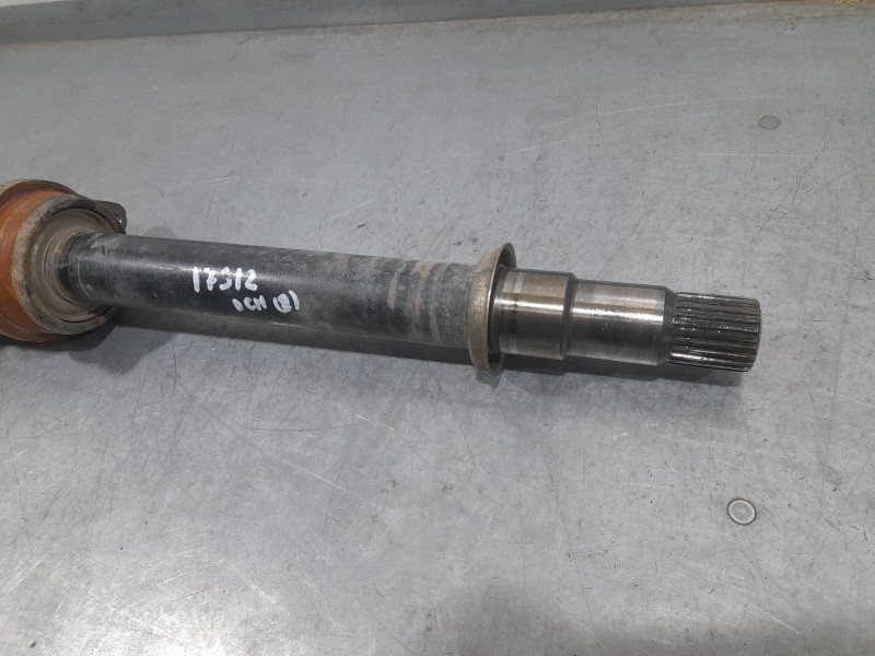 Recambio de transmision delantera derecha para toyota avensis (_t25_) 2.2 d-4d (adt251_) referencia OEM IAM 4341005320  