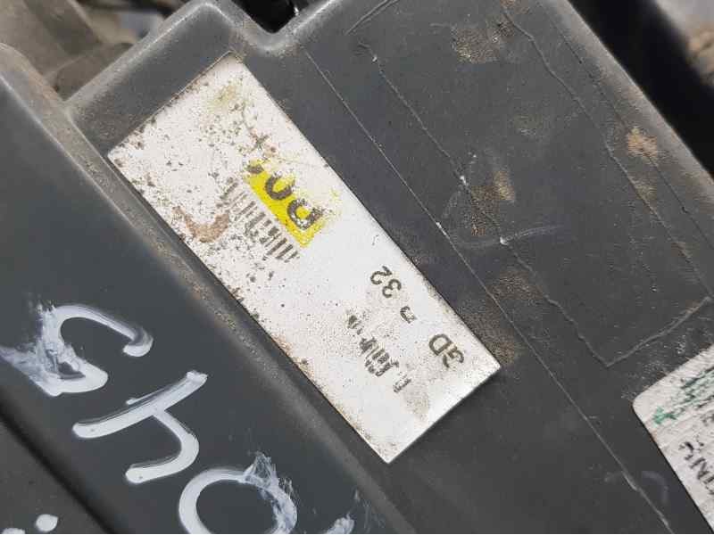 Recambio de piloto trasero derecho para hyundai i30 (gd) trend referencia OEM IAM 92402A50  MOBIS