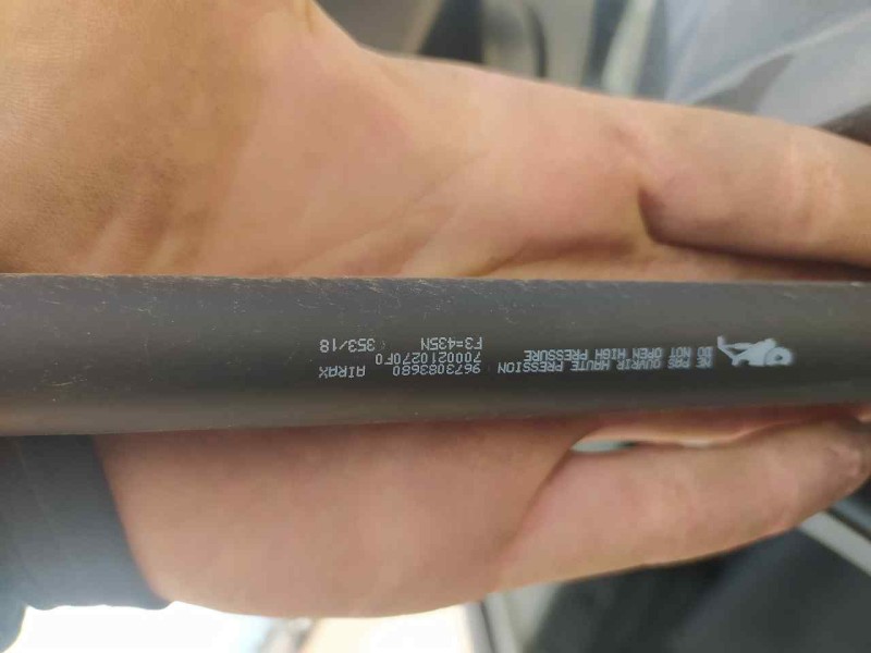 Recambio de amortiguadores maletero / porton para peugeot 208 signature referencia OEM IAM 9681847780  