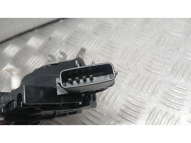 Recambio de cerradura puerta delantera izquierda para nissan cube (z12) basis referencia OEM IAM 805011FG0A ELECTRICO EG168J