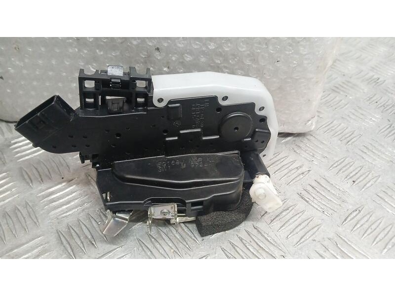 Recambio de cerradura puerta delantera izquierda para nissan cube (z12) basis referencia OEM IAM 805011FG0A ELECTRICO EG168J