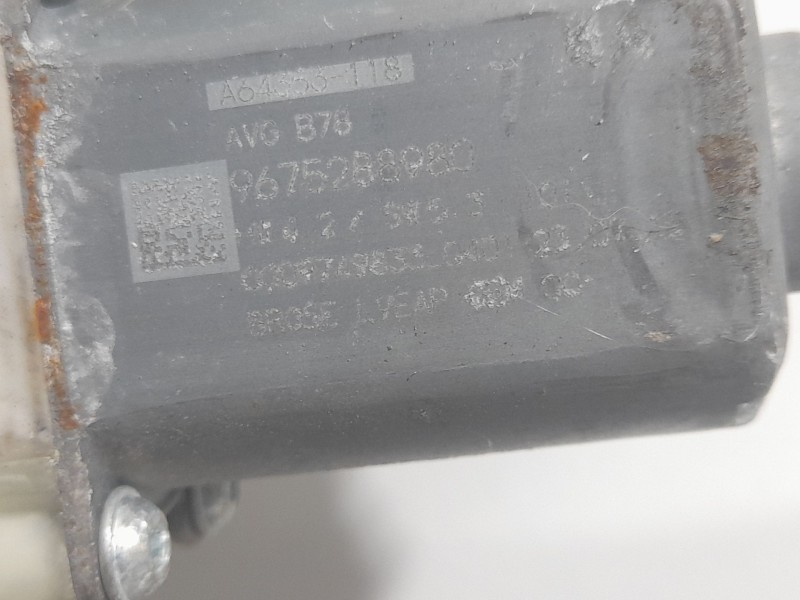 Recambio de elevalunas delantero izquierdo para citroën c4 picasso ii 1.6 bluehdi 120 referencia OEM IAM 9675 C06446200 