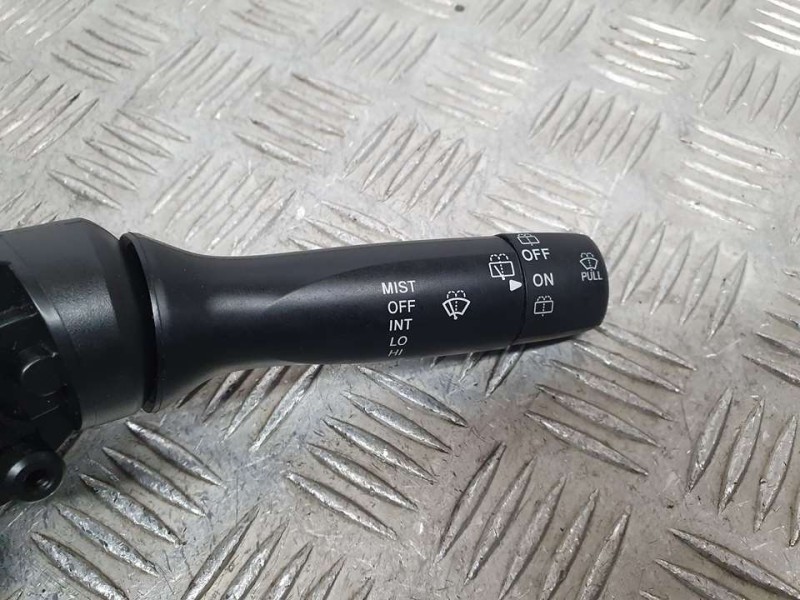 Recambio de mando limpia para toyota aygo (kgb/wnb) blue referencia OEM IAM SIN REF  