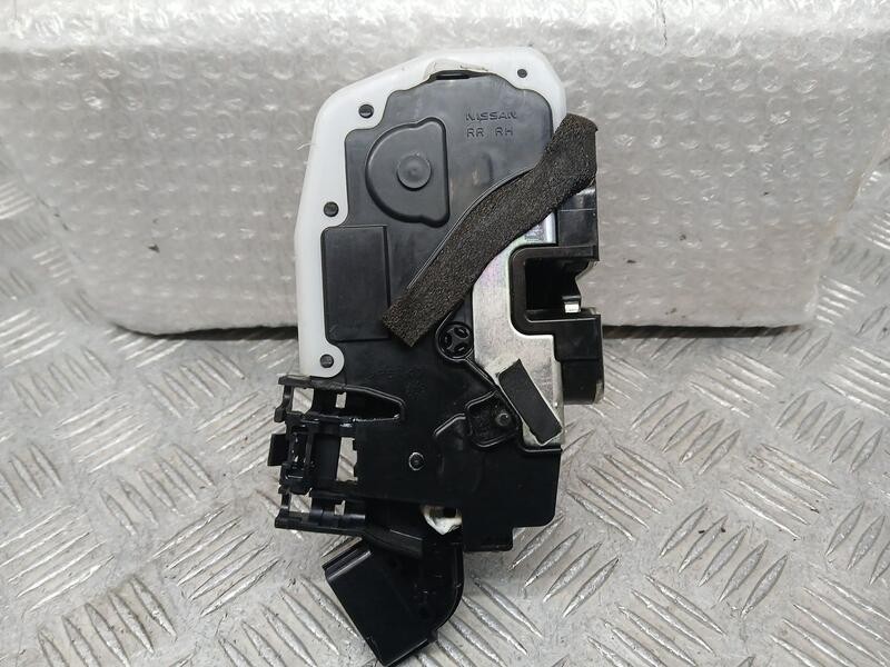 Recambio de cerradura puerta trasera derecha para nissan cube (z12) basis referencia OEM IAM 825001FA0B  EG450JNORSF