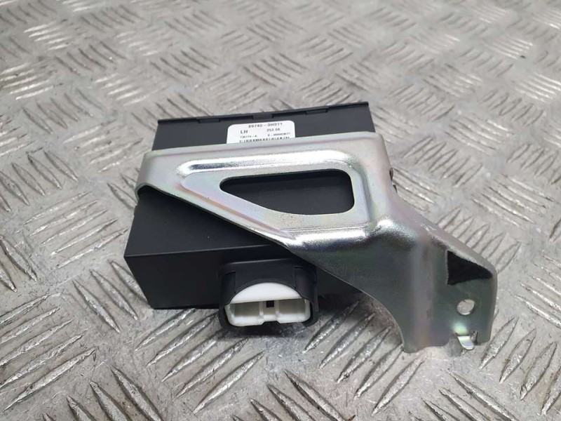 Recambio de modulo electronico para toyota aygo (kgb/wnb) blue referencia OEM IAM 897400H011 736774A 